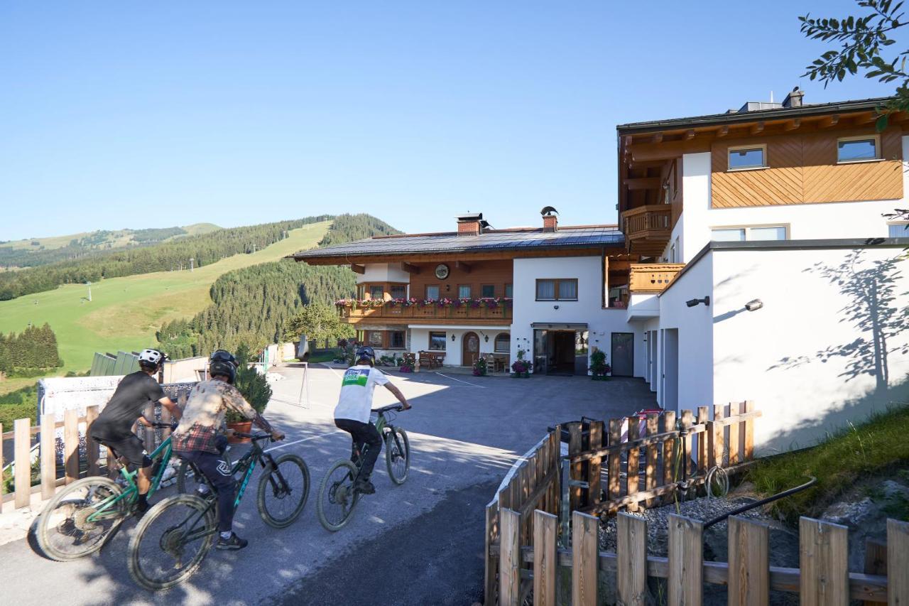 Apartments Landhaus Saalbach Exterior photo